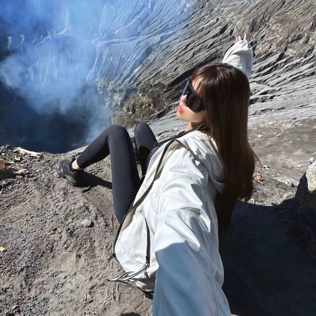 傅总，夫人她是真千金